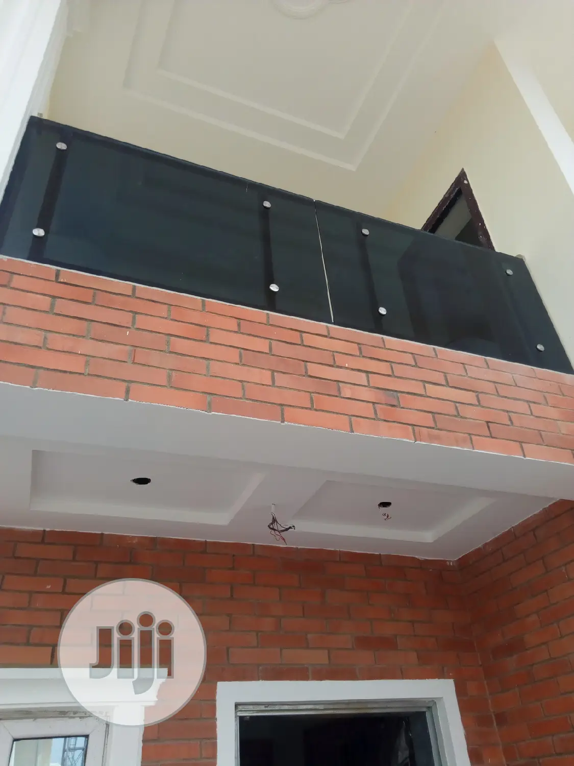 Stainless Handrail With A Touch Of Glass