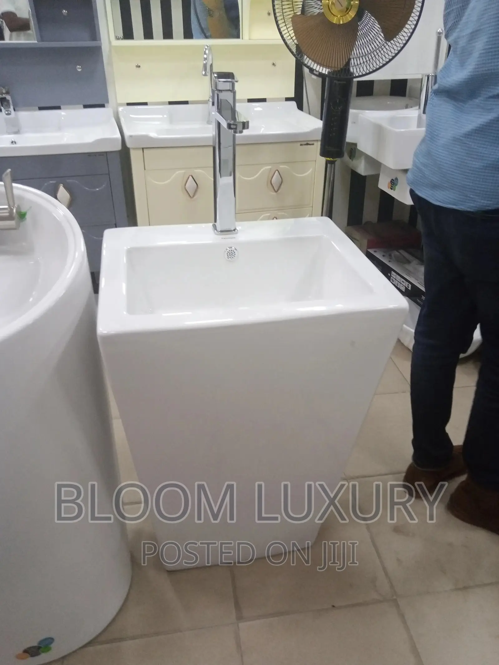 Free Standing Wash Hand Basin