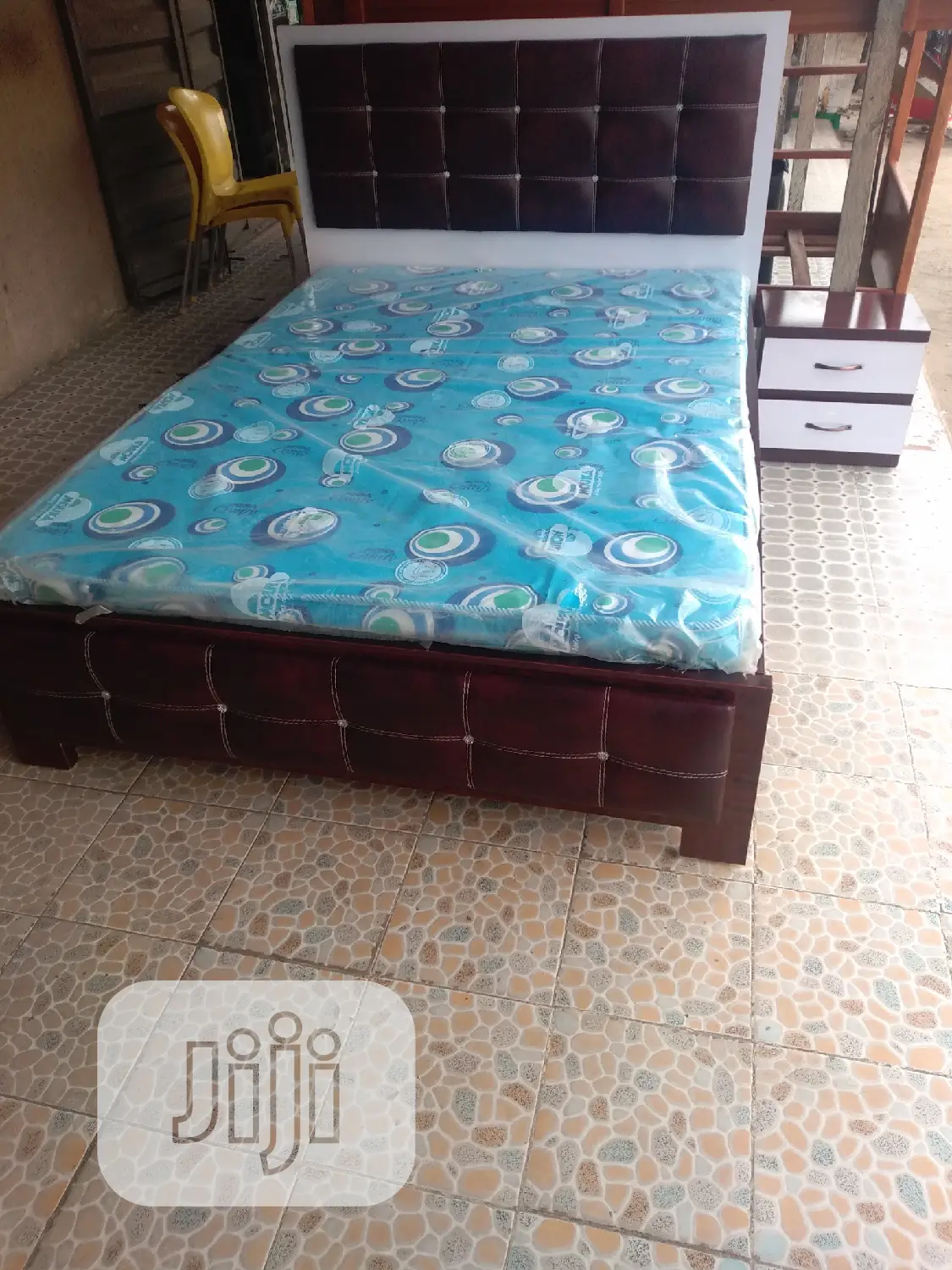 4 Half Set of Bed