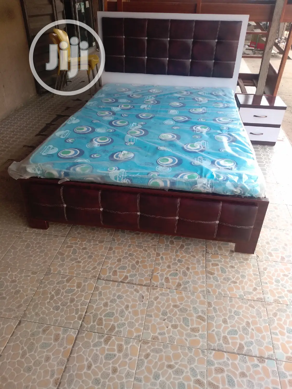 4 Half Set of Bed
