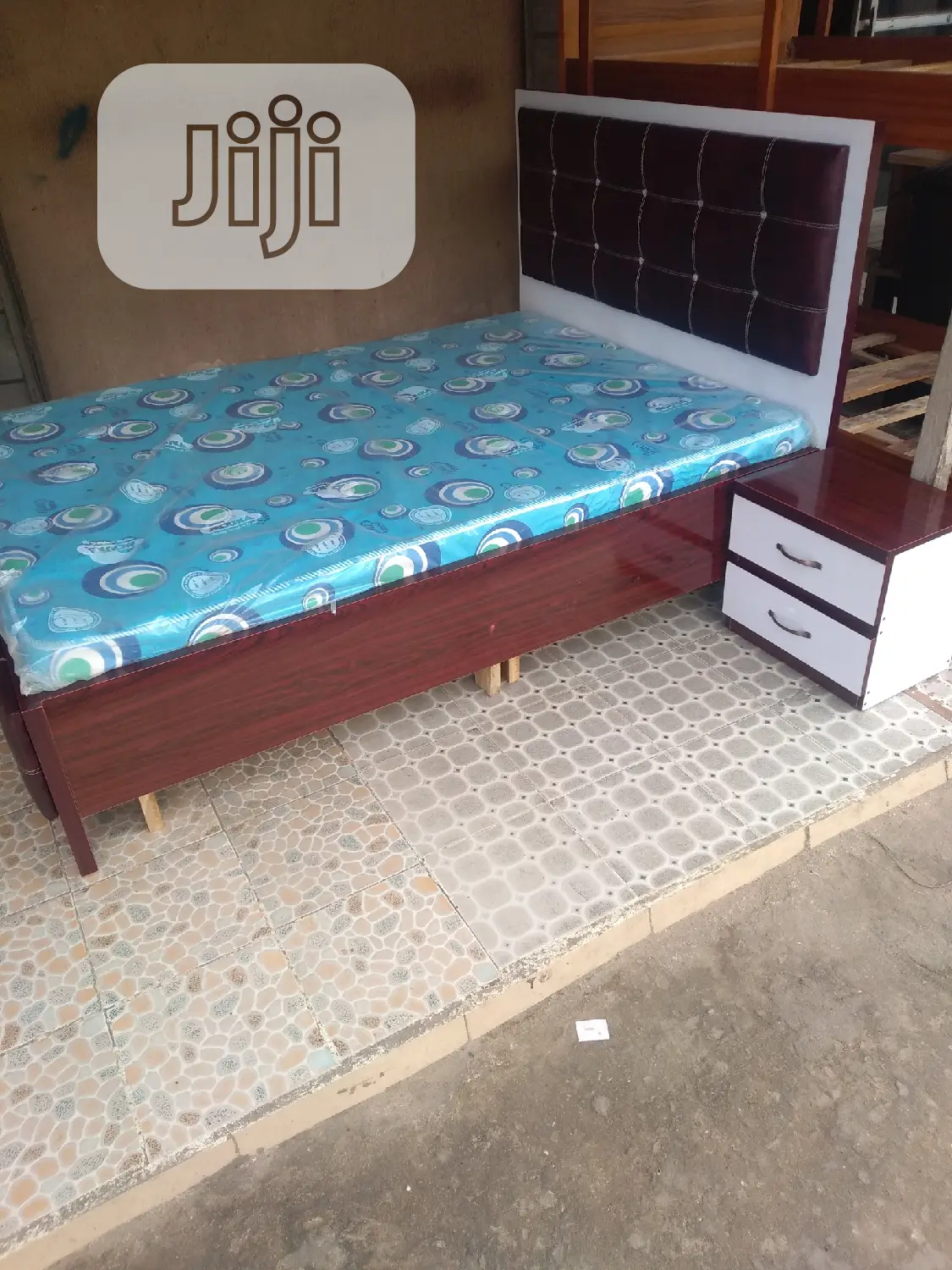 4 Half Set of Bed