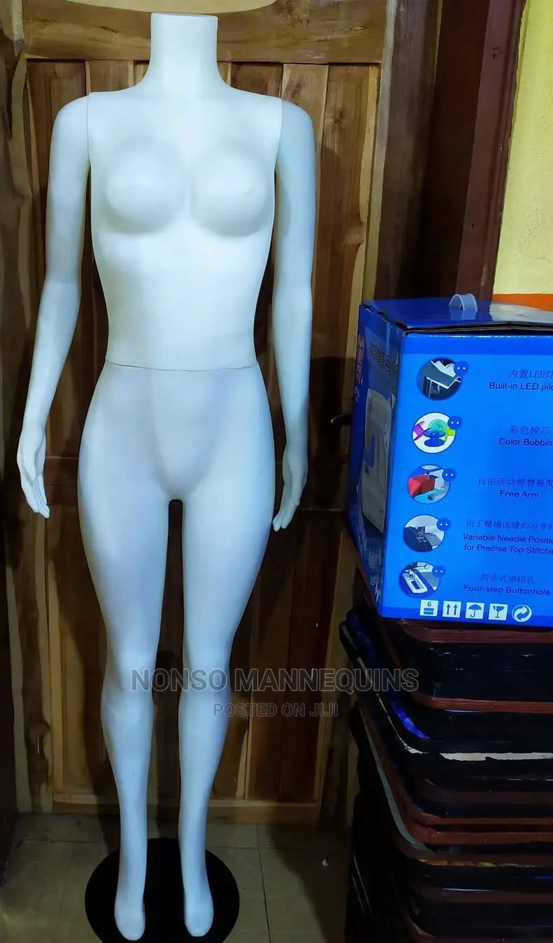 Size 10 White Headless Female Mannequins