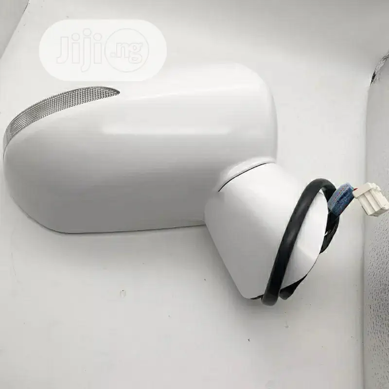 Side Mirrors 2006,2007,2008 Honda City (With Light)
