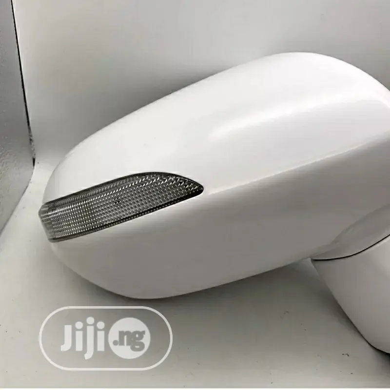 Side Mirrors 2006,2007,2008 Honda City (With Light)