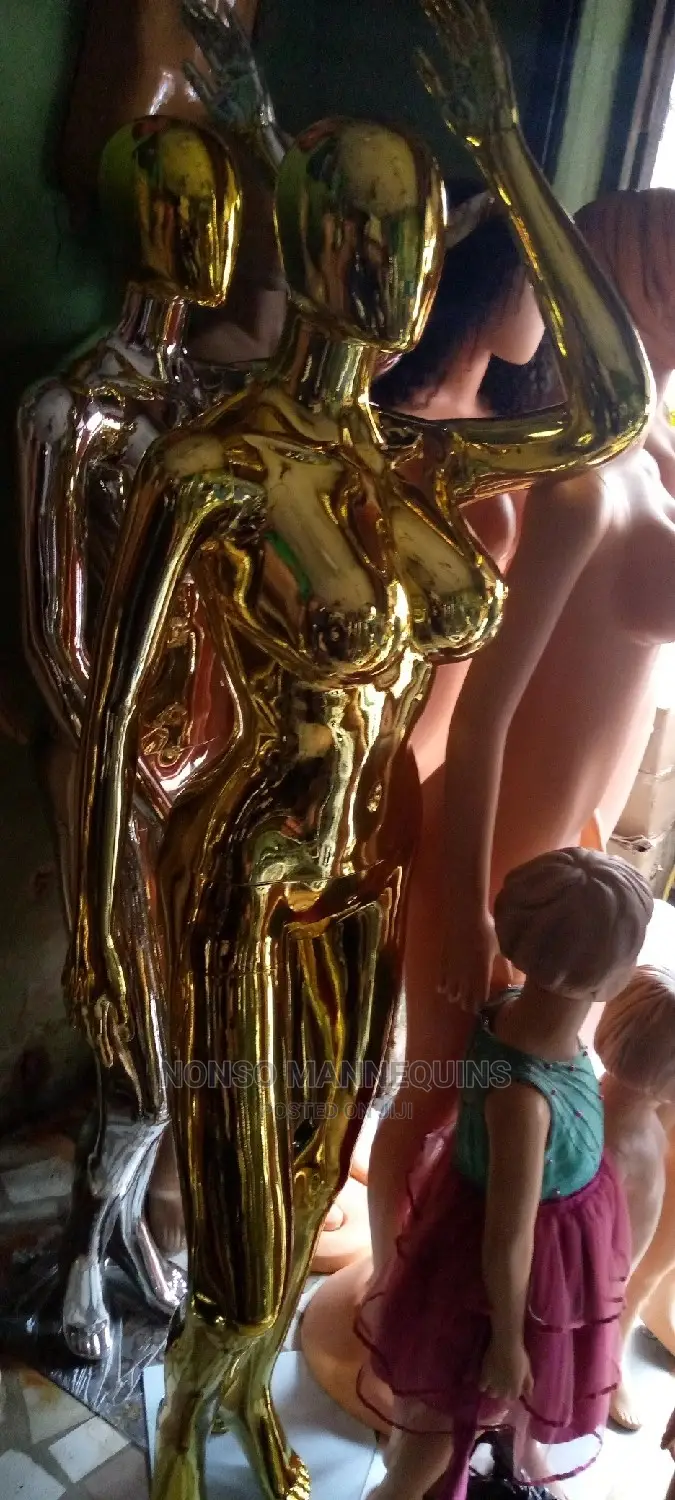 Big Breast Gold Chrome Size 12 Mannequins