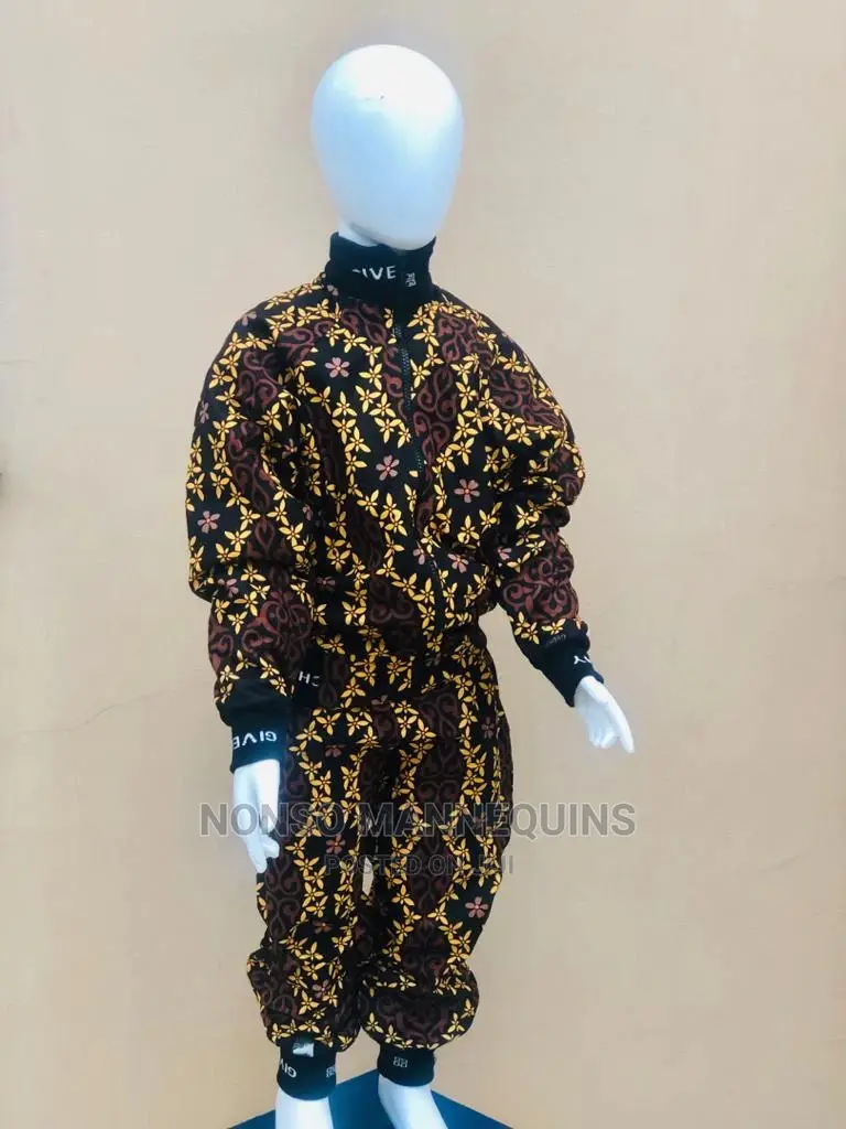 Unisex Children Display Glossy White Mannequins