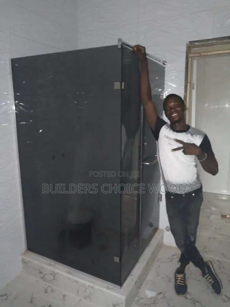Shower Doors for Bathroom