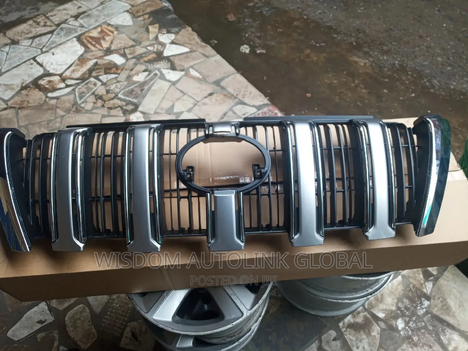 Front Grill for Toyota Land Cruiser Prado 2015