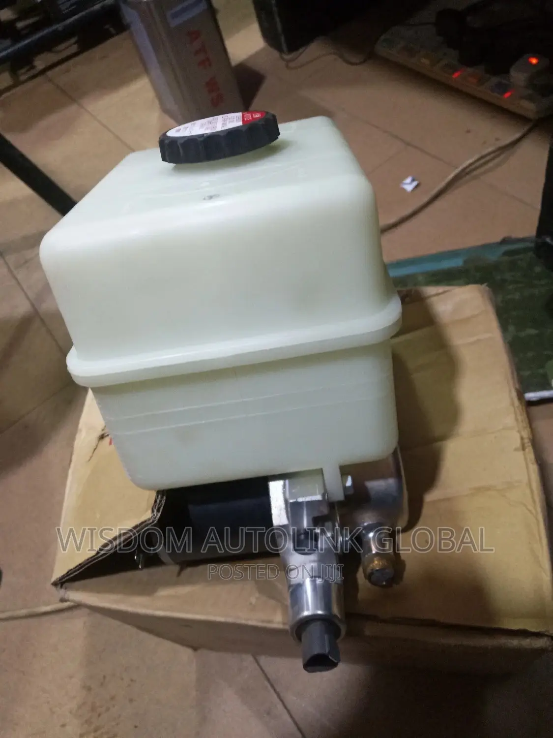 Lifting Pump / Suspension Pump for Lexus LX570 and Lexus