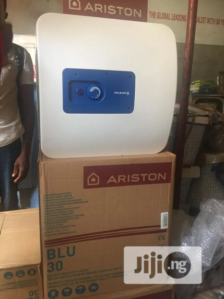 Original High Quality Italian Ariston Water Heater 30litres