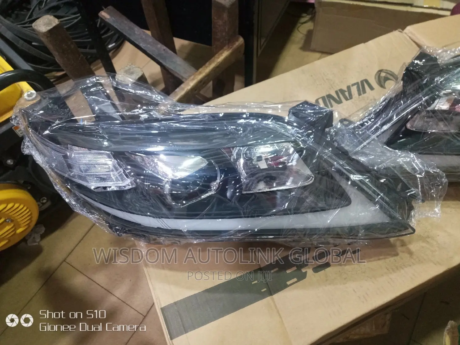 Headlights for Toyota Camry 2007/2010 ( Lexus Face ) Genuine