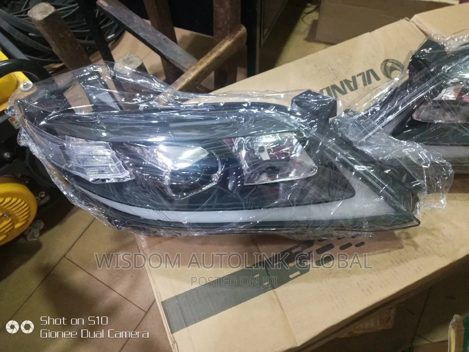 Headlights for Toyota Camry 2007/2010 ( Lexus Face ) Genuine