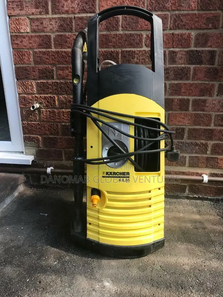 Karcher .85M (Heavy-Duty) Pressure Washer With Digital Gun