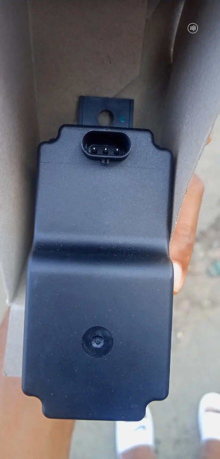 Mercedes Benz Auxiliary Battery C300 W205