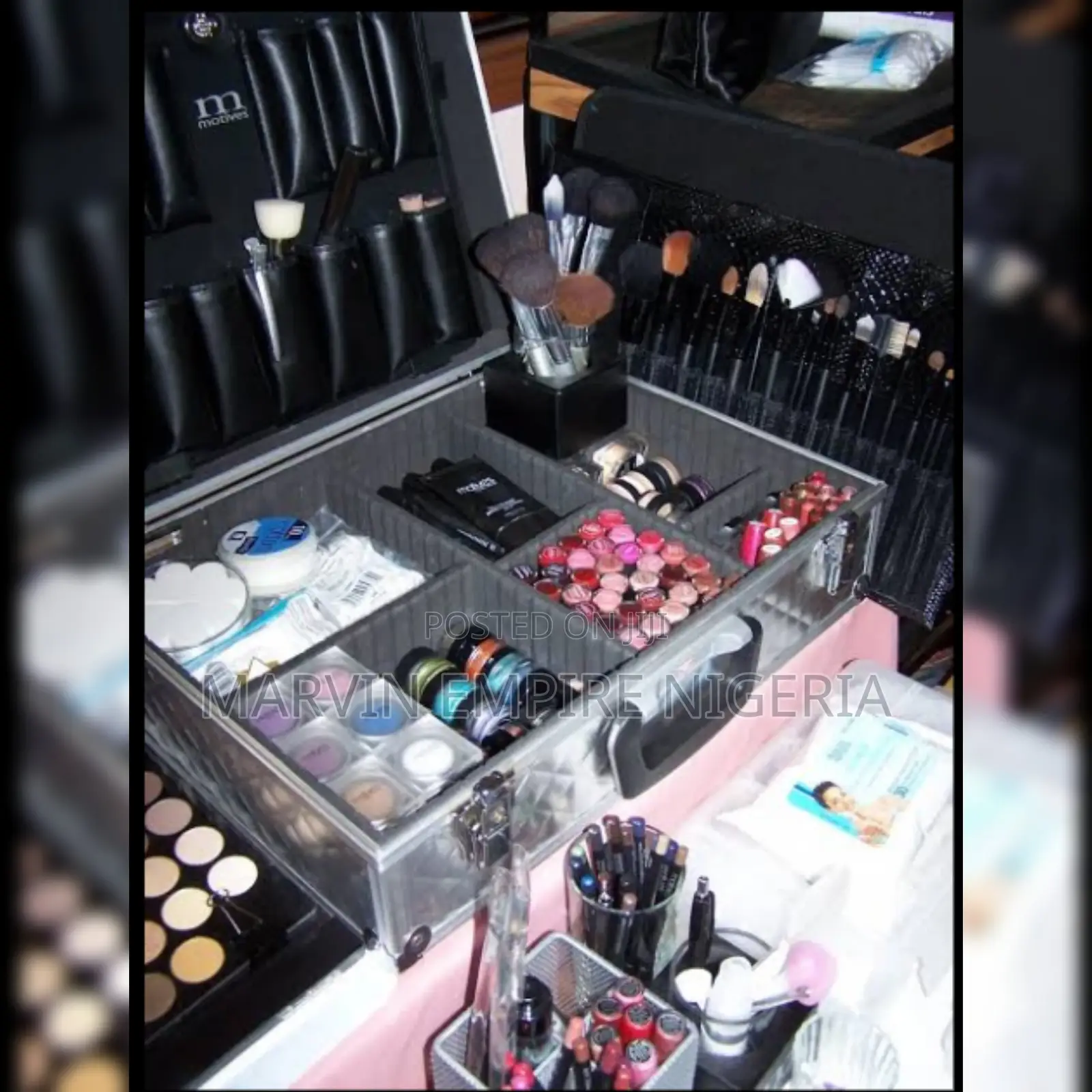 Professional Make Up Artist