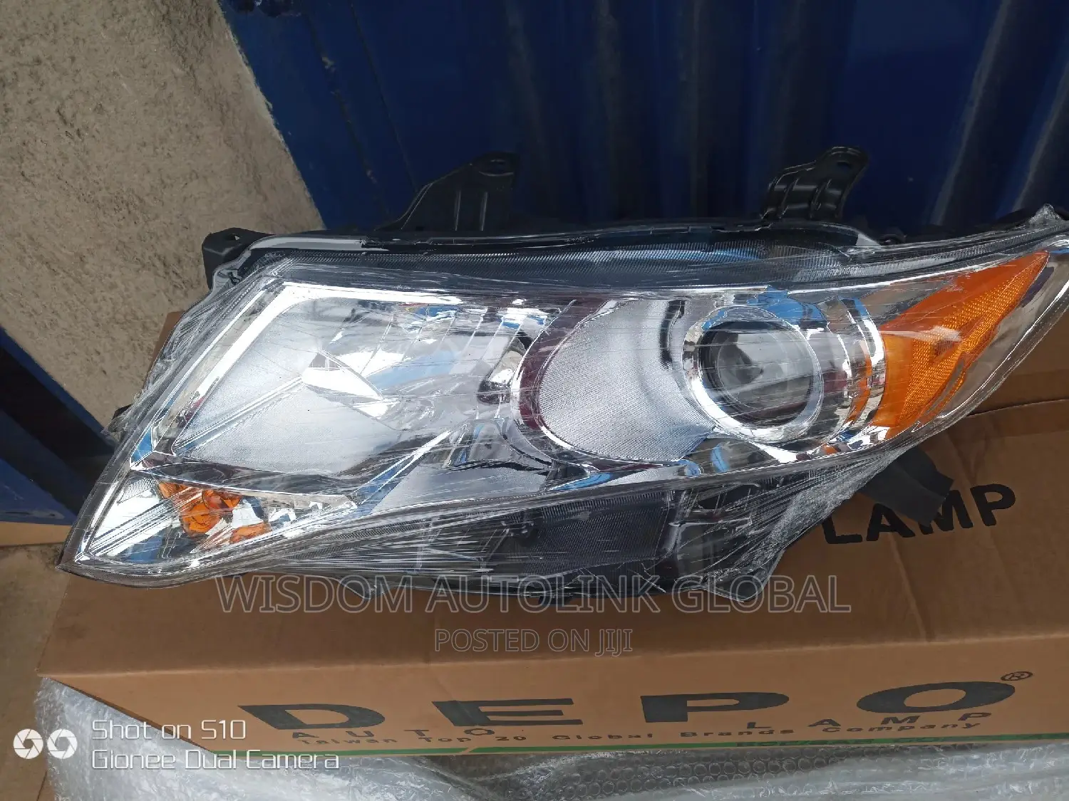 Headlamp for Toyota Venza 2010 to 2015 Depo