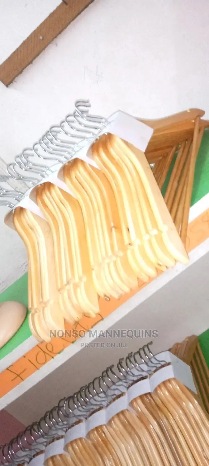 10pieces Wooden Clothes Hanger