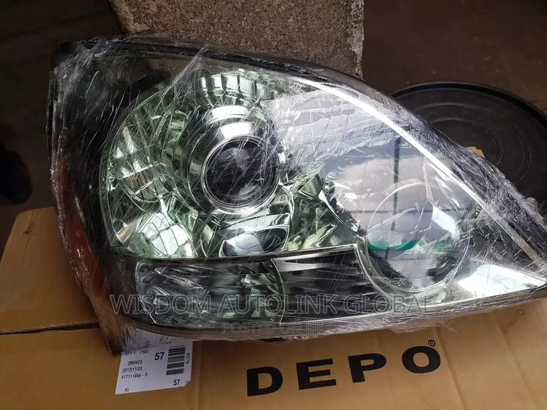Headlight for Lexus Gx470 DEPO Made in Taiwan
