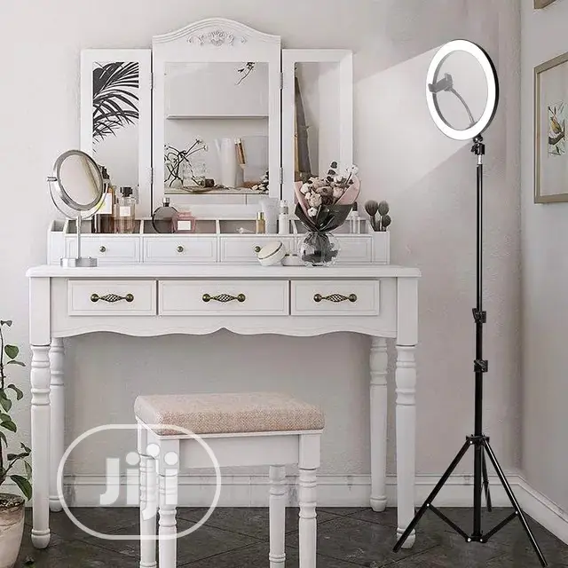 Selfie Makeup Dimmable LED Ring Light With Tripod Stand