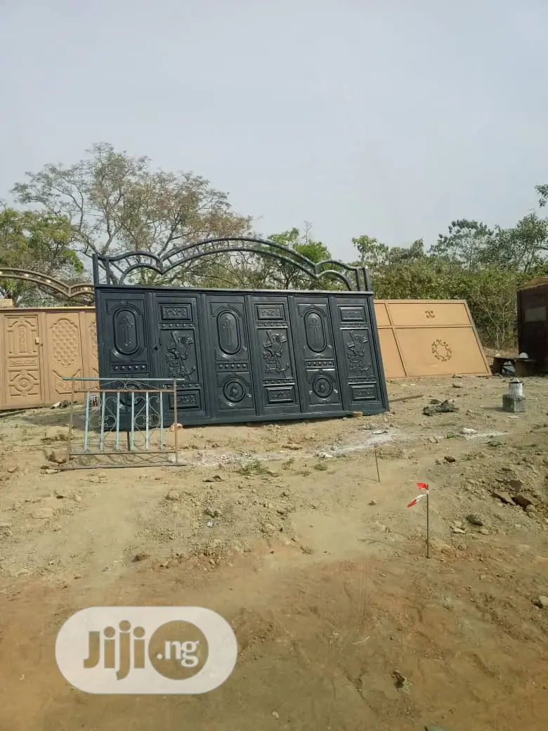 Iron Gate.