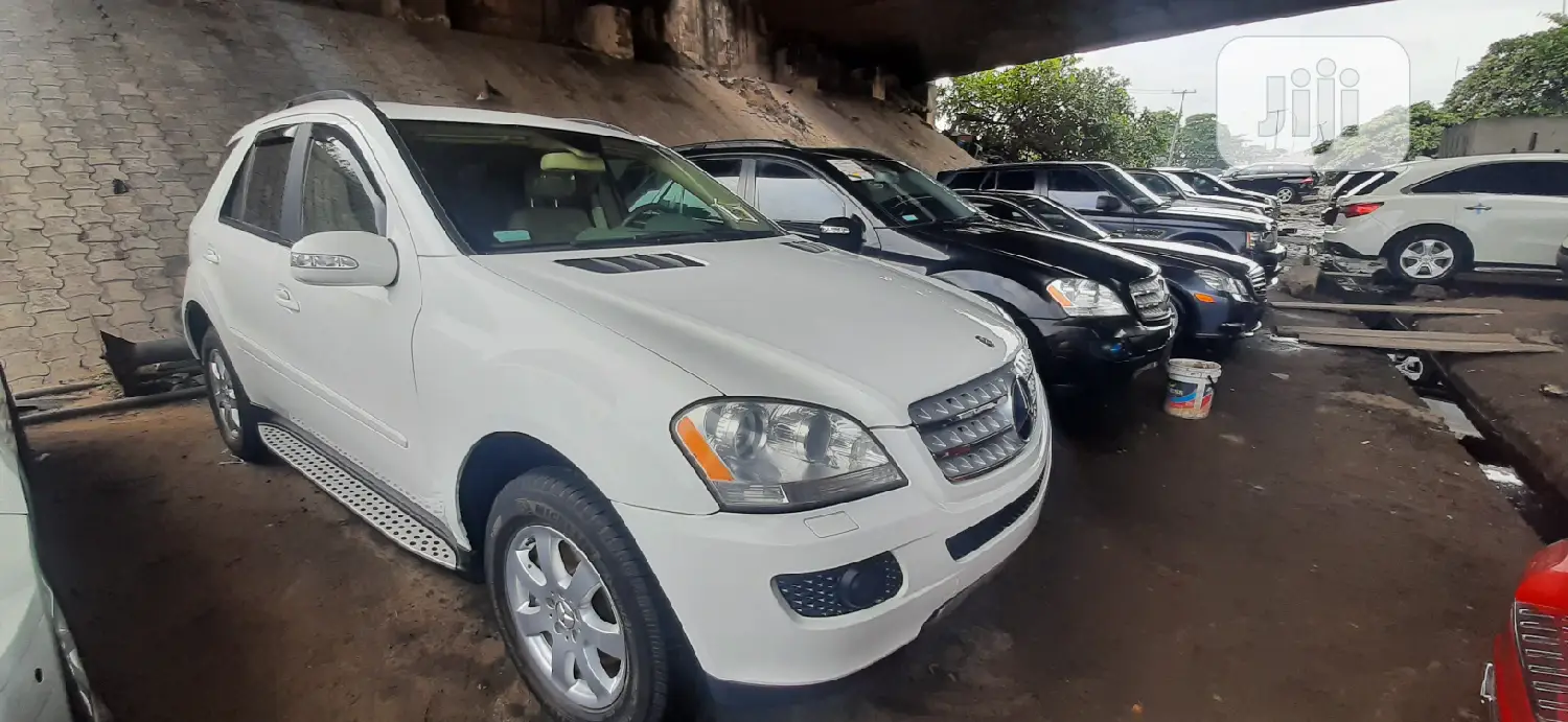 Mercedes-Benz M Class 2008 White