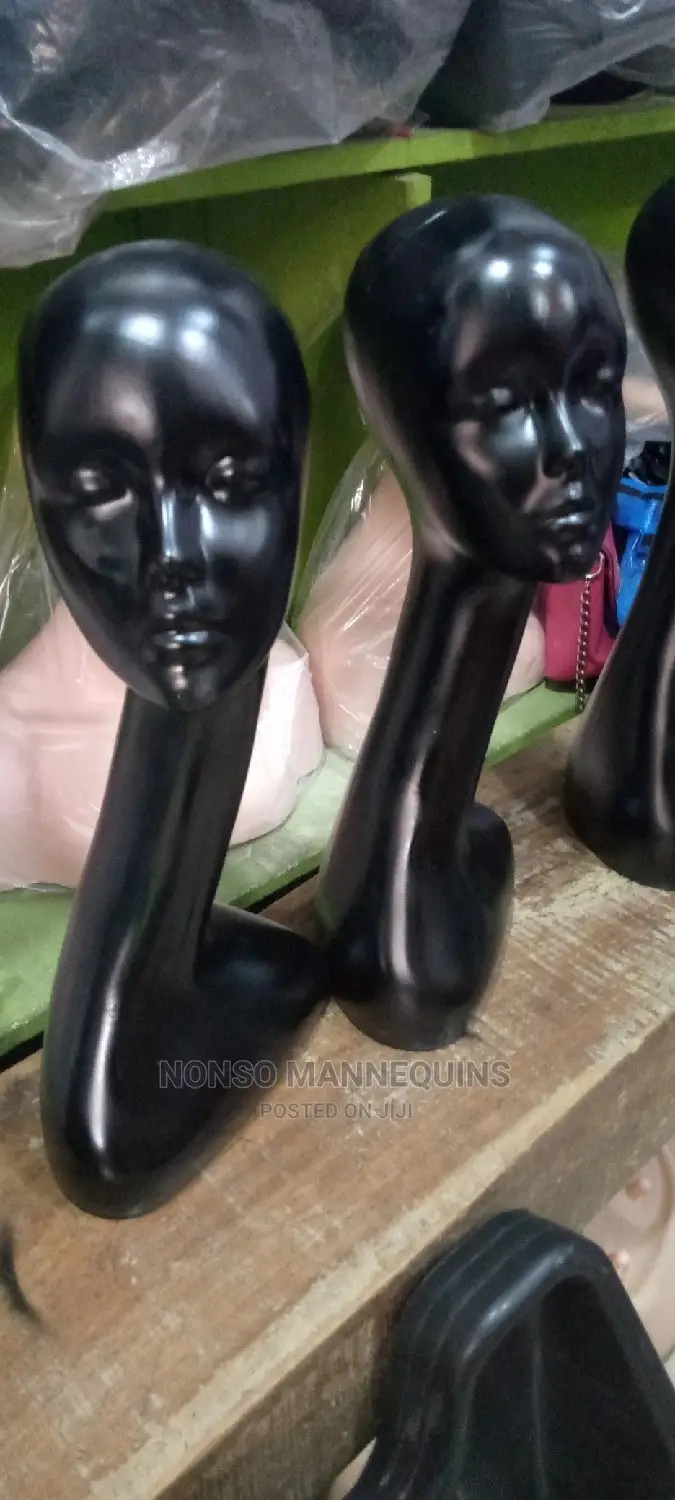 Black Plastic Long Head Mannequin For Wigs/Hats, Fascinator