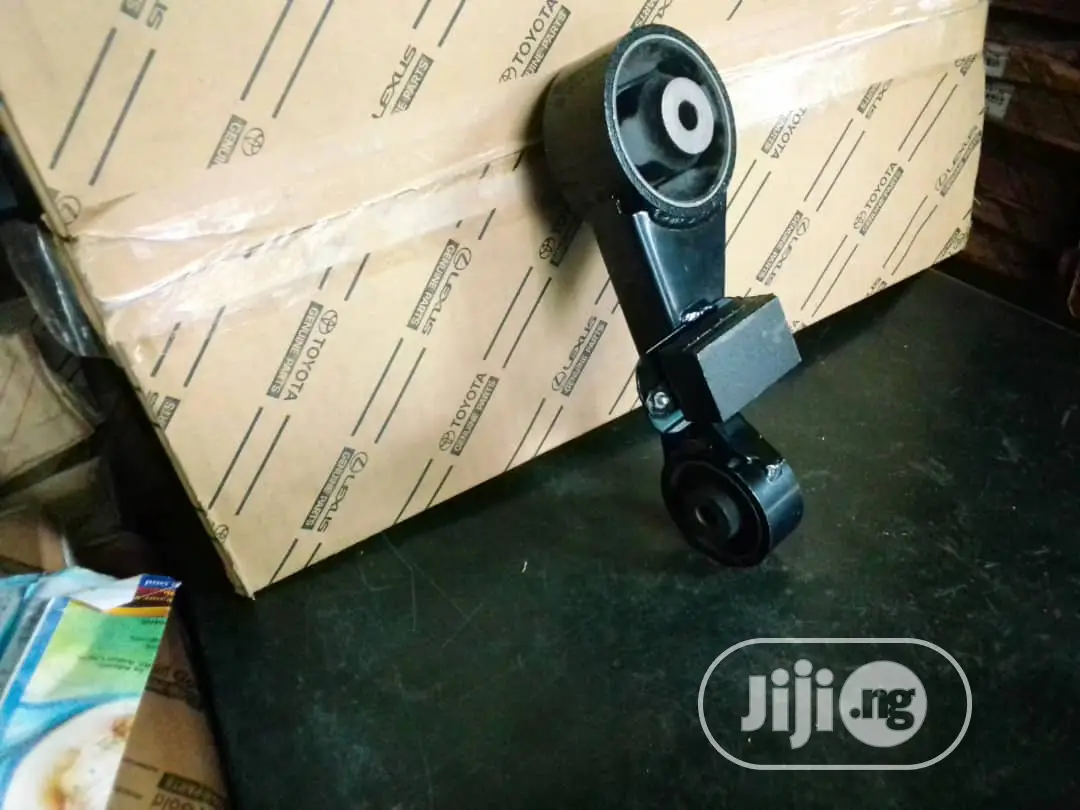 Upper Engine Mounting Toyota Highlander