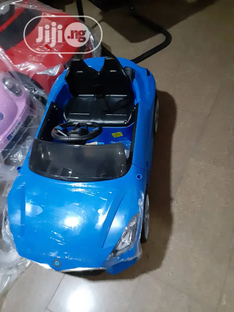 RC 2.4G Bluetooth Remote Control Toy Electric Ride on Music