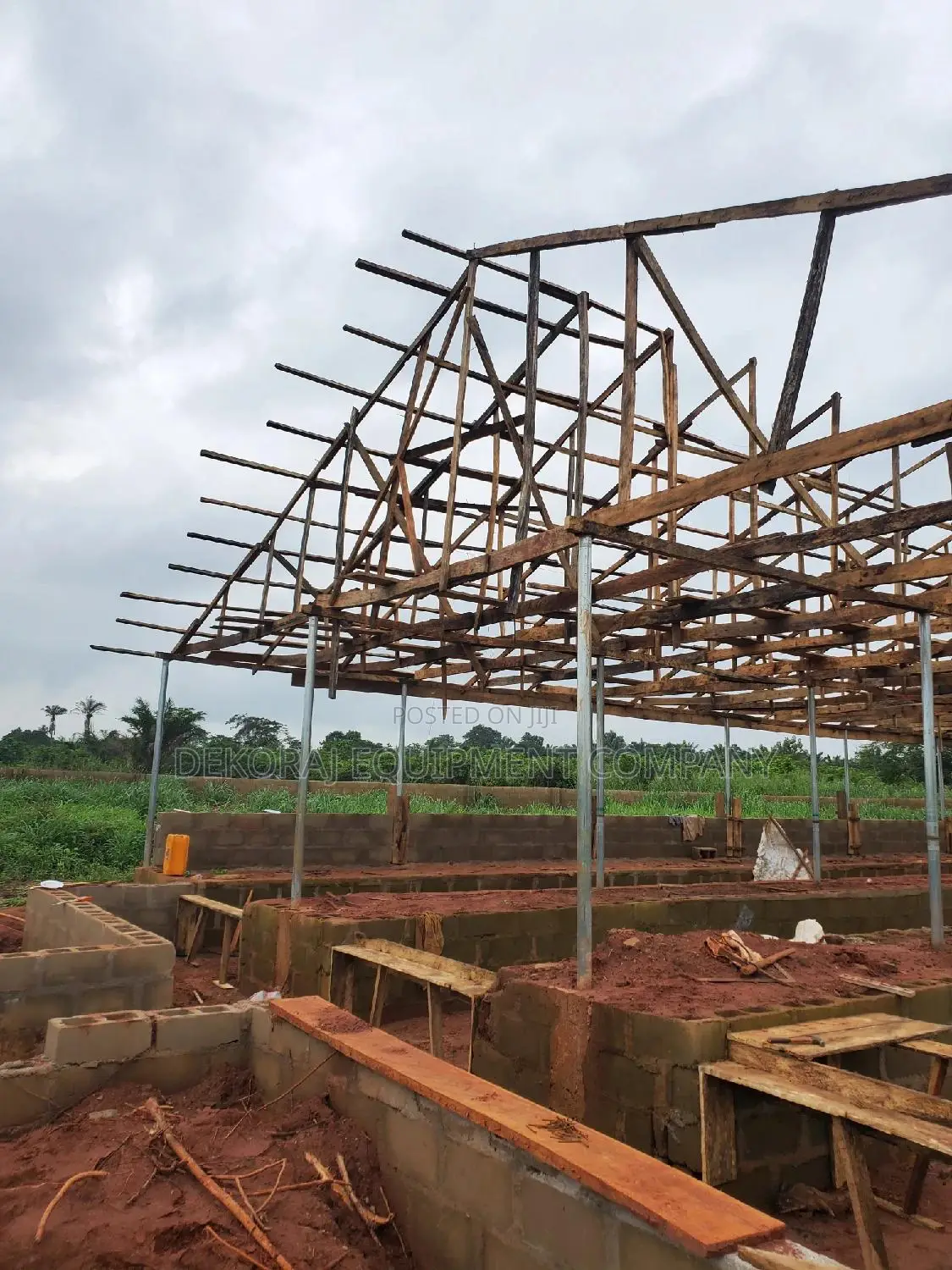 We 10,000 Birds Pen House With Imported Cage,Camera For ₦24m