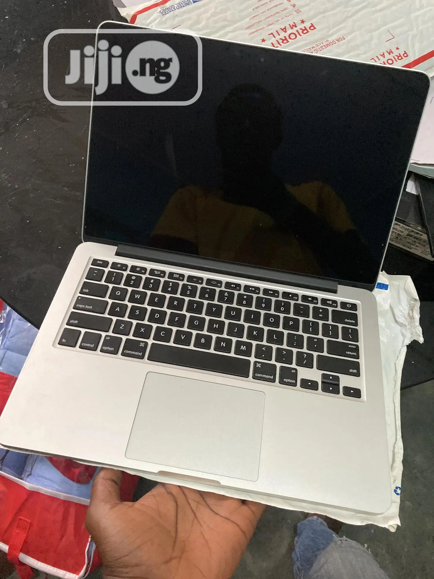Laptop Apple MacBook Pro 8GB Intel Core I5 SSD 256GB