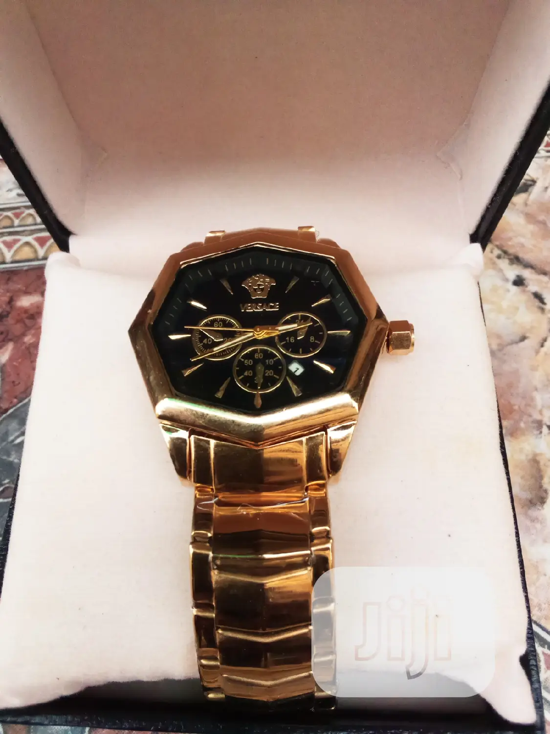 Verseg Wrist Watch Is New Arrival