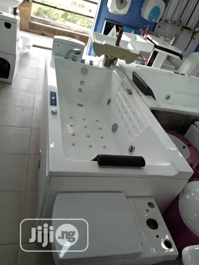 Executive Single Jaccuzi