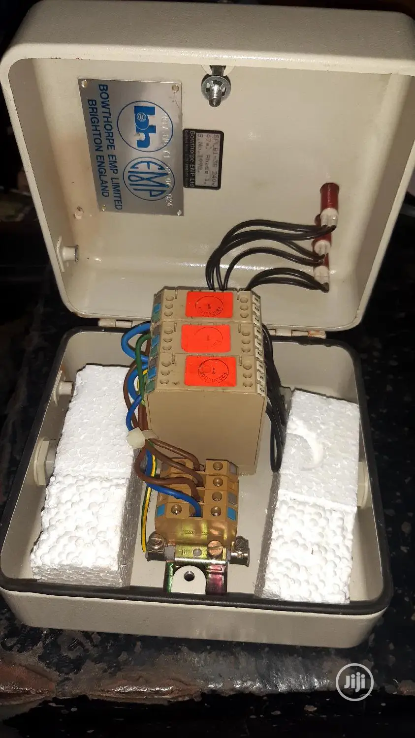 47amps 3phase Surge Protector