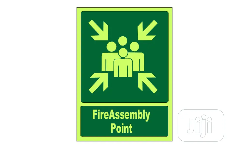 Benrhodes Photoluminescent Muster Point Signs (Glowing)