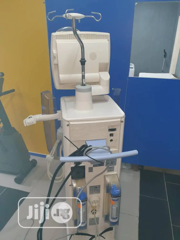 Fresenius 5008s Dialysis Machine