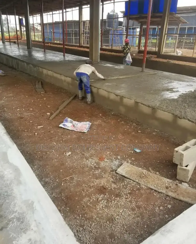 Standard 10,000 Poultry Setup With Imported Cage