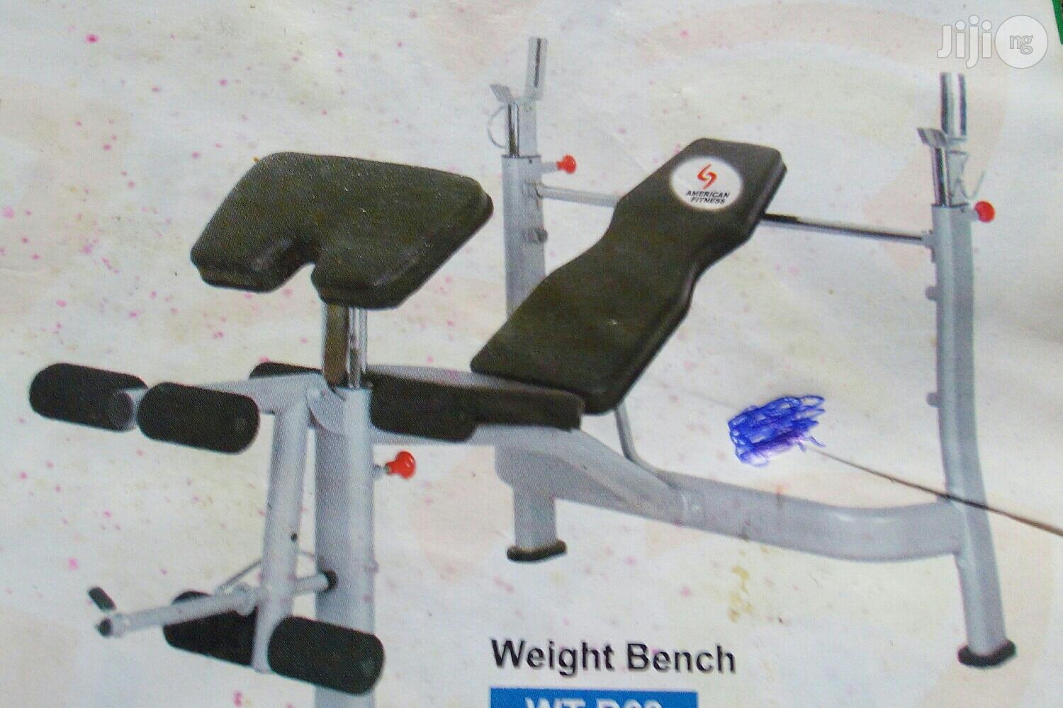 Commercial Weight Bench