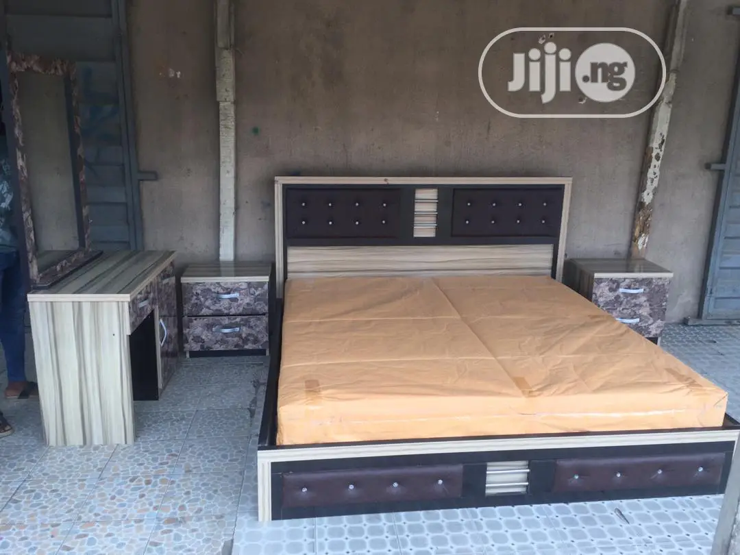 Quality Royal Wooden Padded Bed Frame