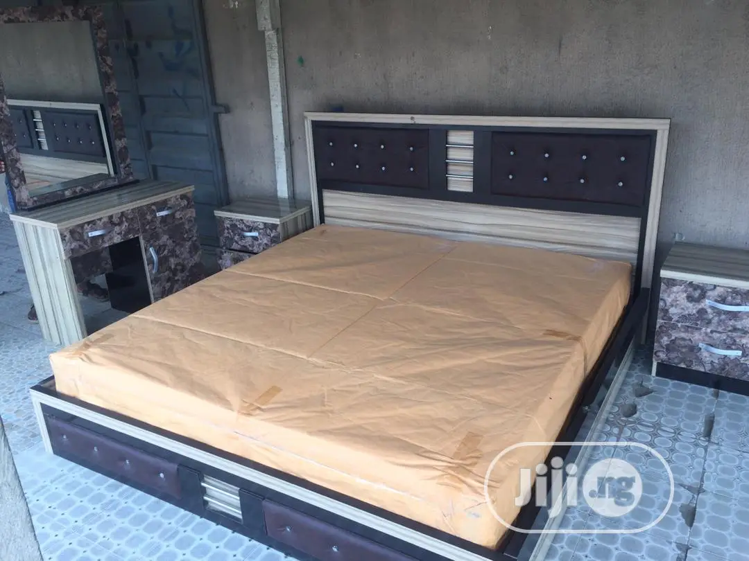 Quality Royal Wooden Padded Bed Frame