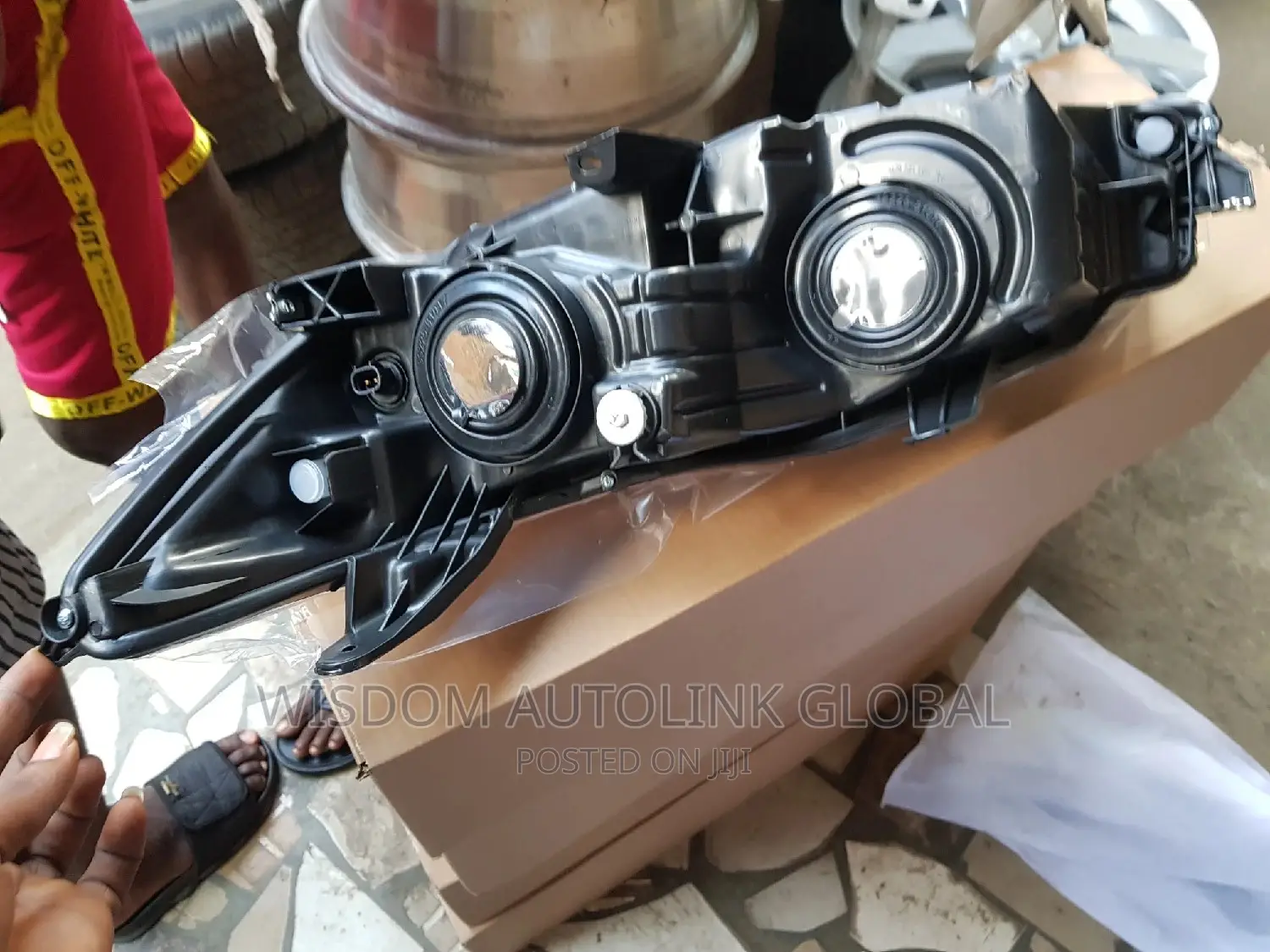 Headlights for Toyota Camry 2016 American Spec