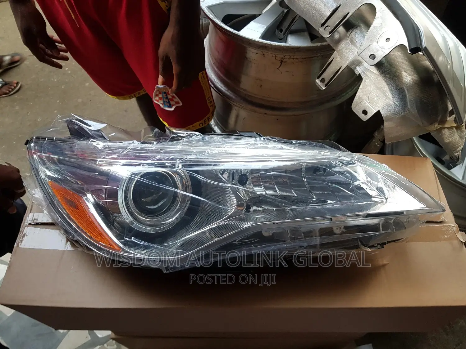 Headlights for Toyota Camry 2016 American Spec