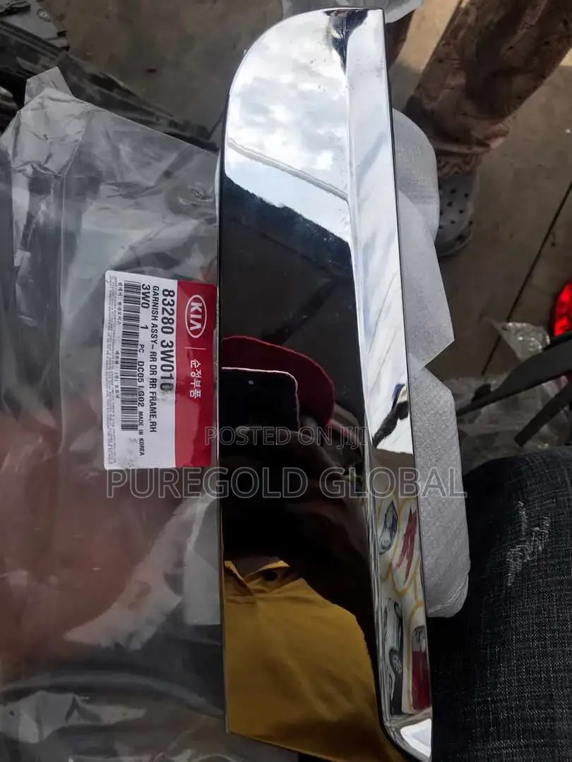 Kia Sportage Vent Chrome 2013
