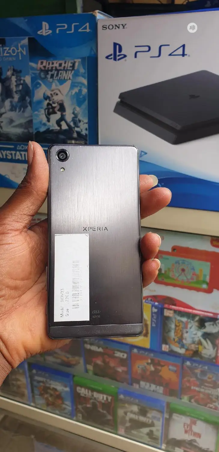 Sony Xperia S 32 GB Black