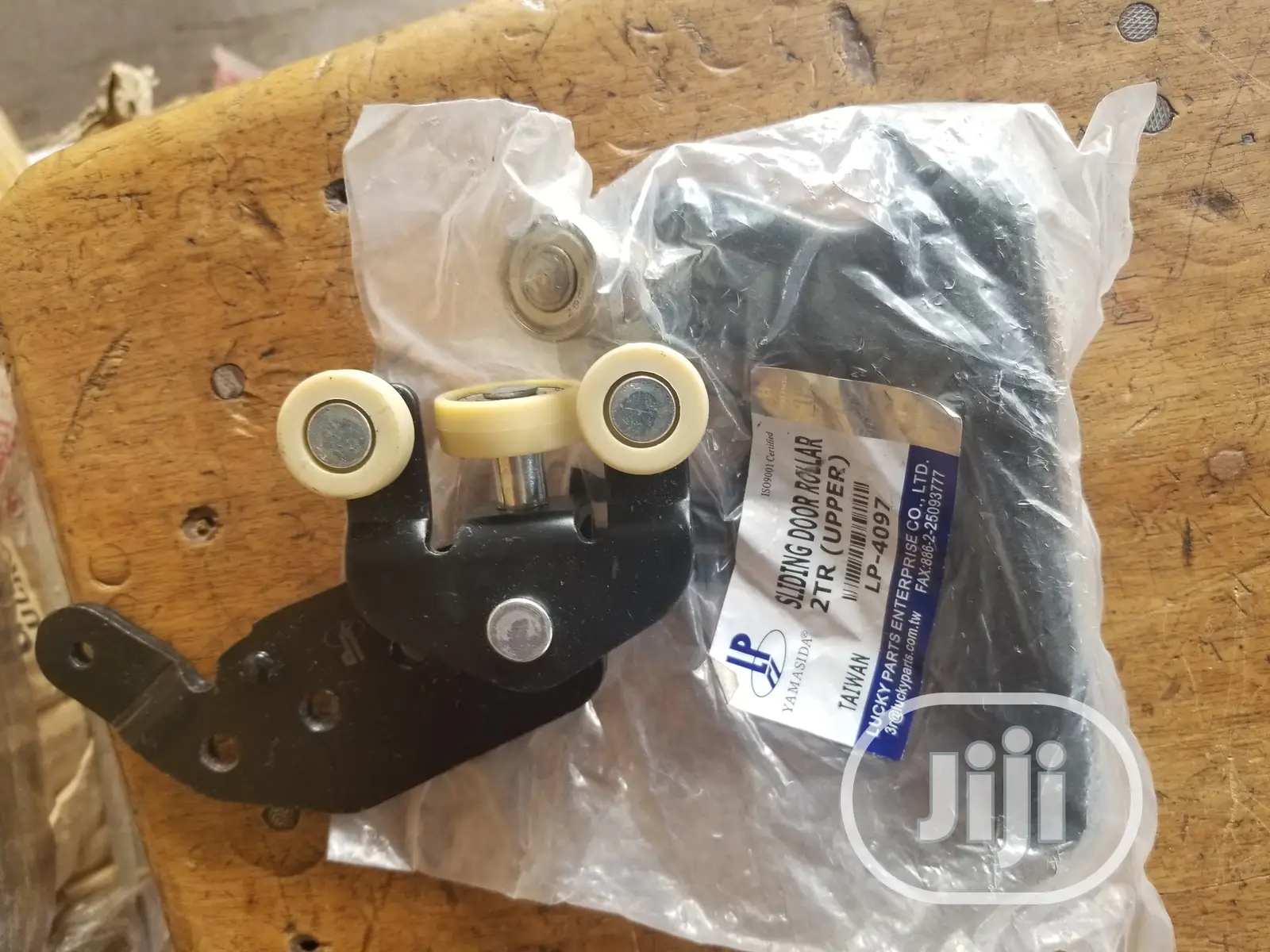 Toyota Hiace BUS Parts.