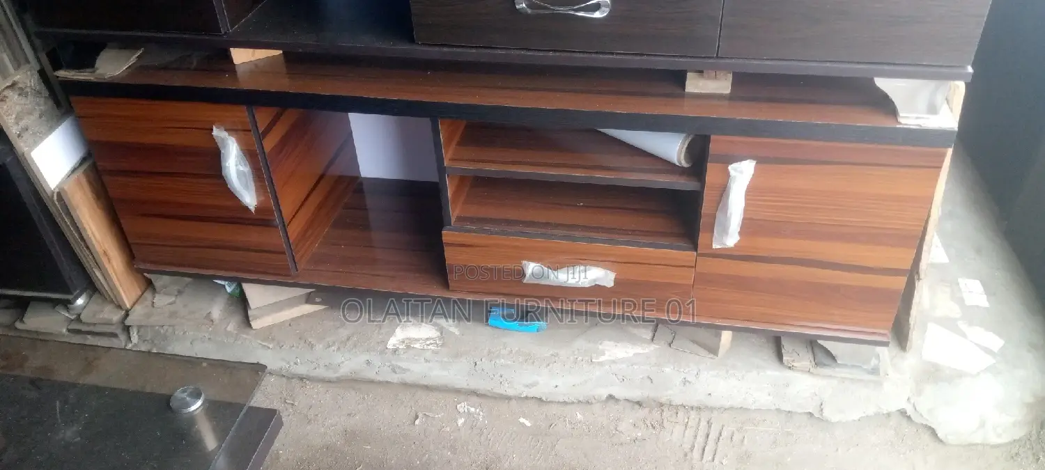 5feet Tv Shelve