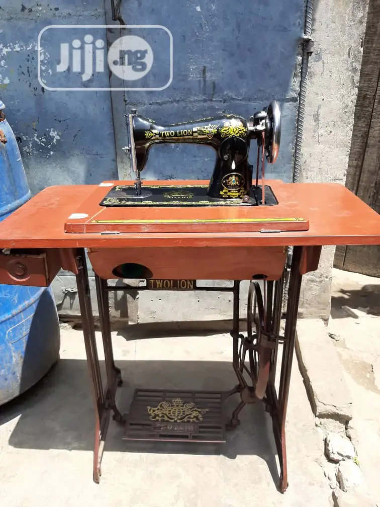 Two Lion Domestic Straight Sewing Machine