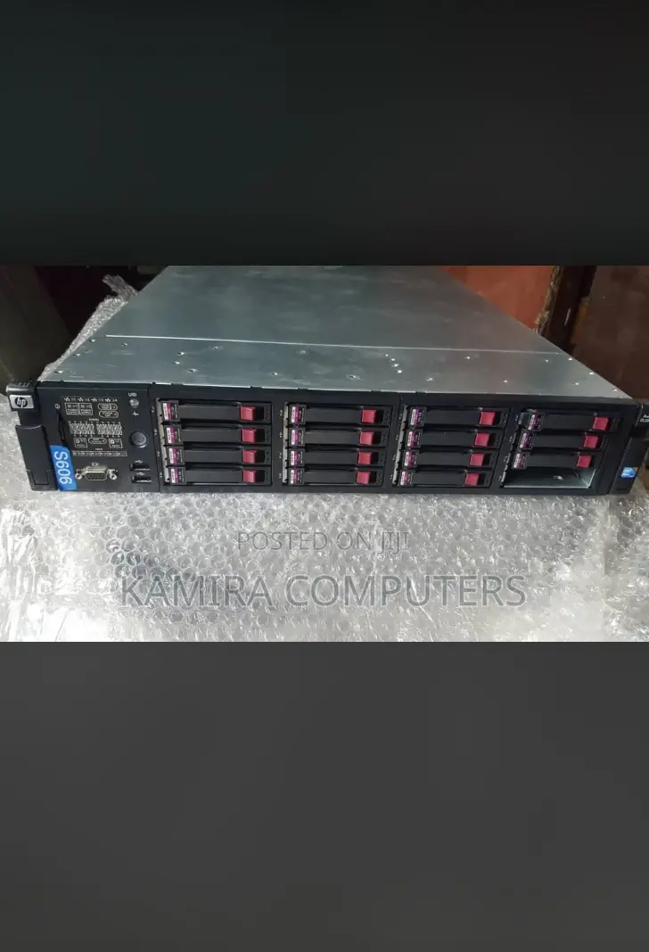 Server HP ProLiant DL 32GB Intel Xeon HDD 2T
