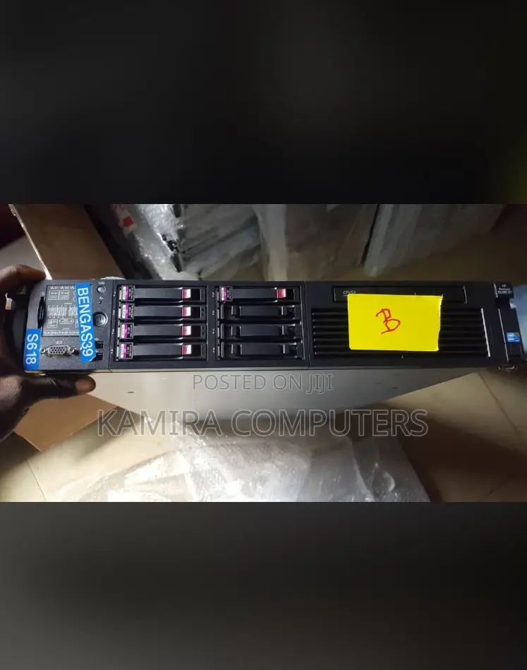 Server HP ProLiant DL 32GB Intel Xeon HDD 2T