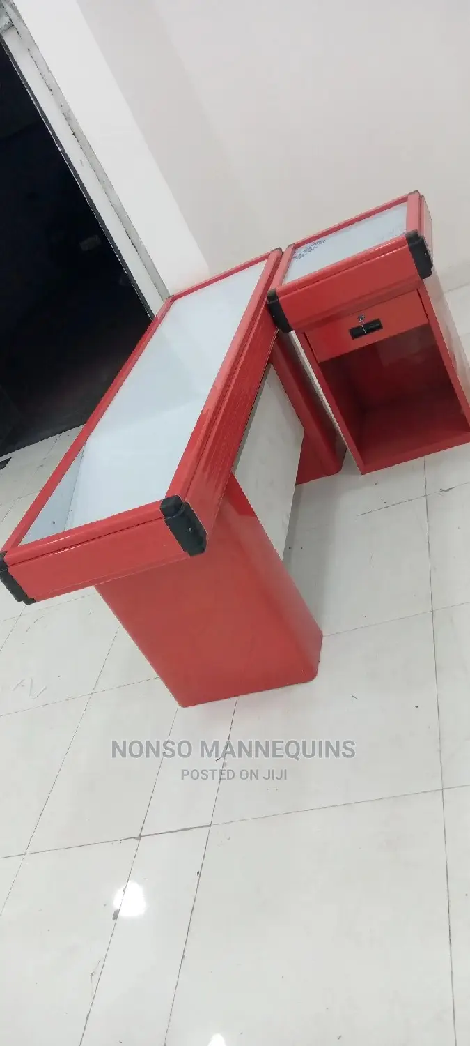 1.8meters(6 Feets) Length Cashier Desk
