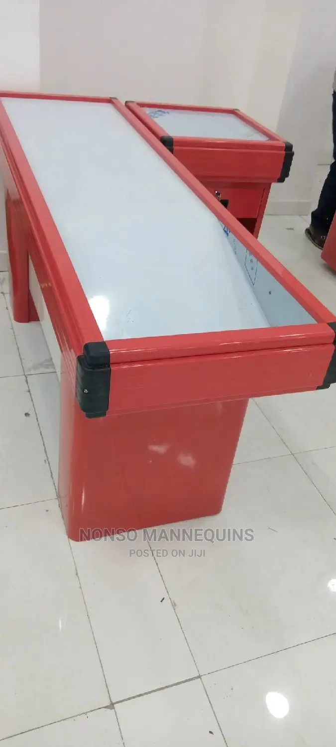 1.8meters(6 Feets) Length Cashier Desk